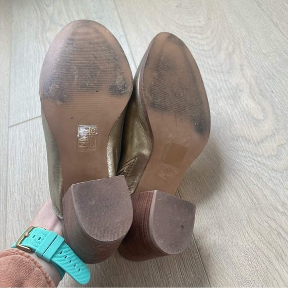 Madewell Harper Mules in Metallic Gold - Picture 9 of 9